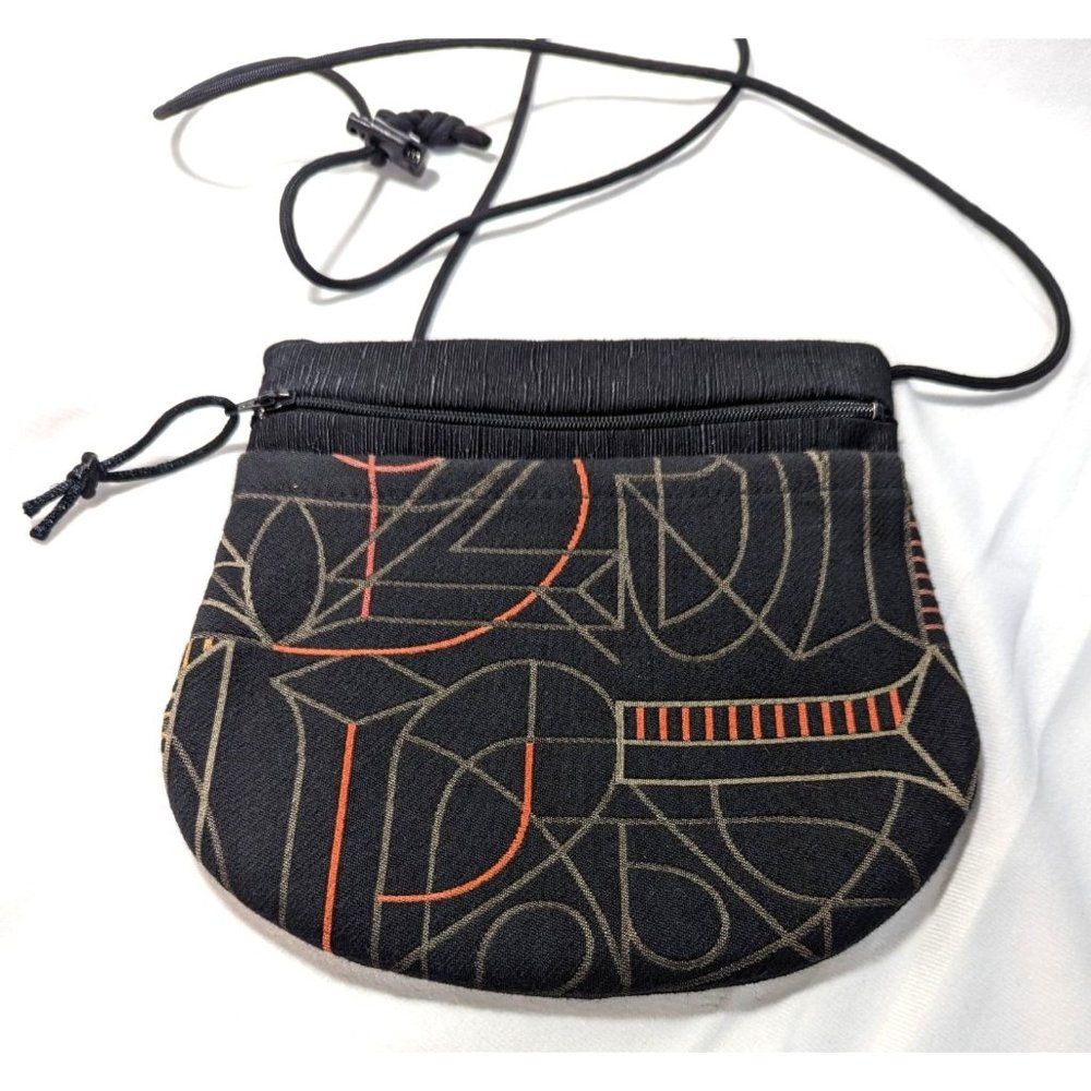 NWOT Helen's Daughters Lake Pouch Round Bottom Crossbody Purse